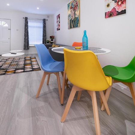 Pass The Keys - Bright & Airy 2Br 2Bath Apt In Perfect Location Белфаст Екстериор снимка