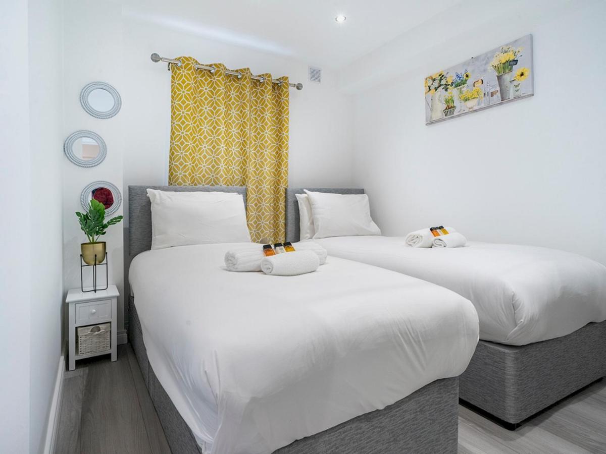 Pass The Keys - Bright & Airy 2Br 2Bath Apt In Perfect Location Белфаст Екстериор снимка