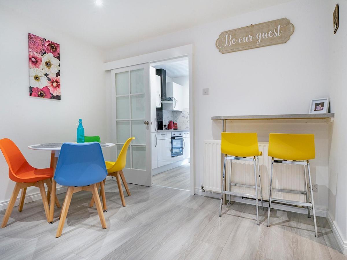 Pass The Keys - Bright & Airy 2Br 2Bath Apt In Perfect Location Белфаст Екстериор снимка