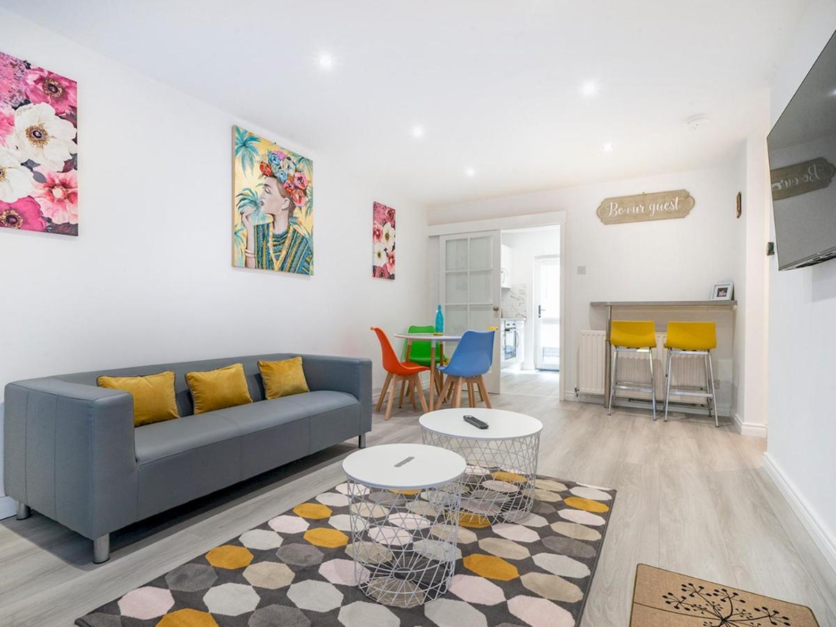 Pass The Keys - Bright & Airy 2Br 2Bath Apt In Perfect Location Белфаст Екстериор снимка
