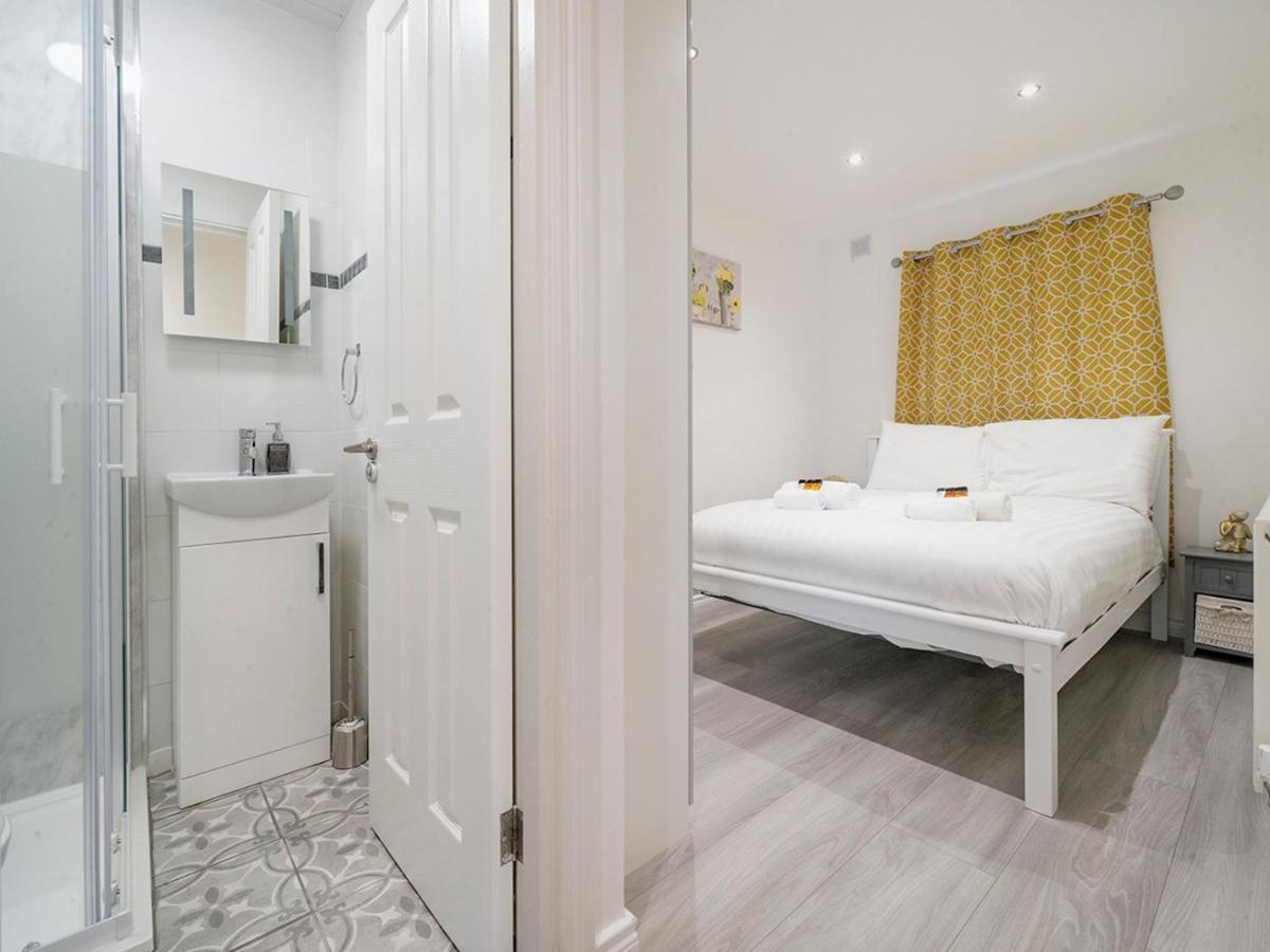 Pass The Keys - Bright & Airy 2Br 2Bath Apt In Perfect Location Белфаст Екстериор снимка